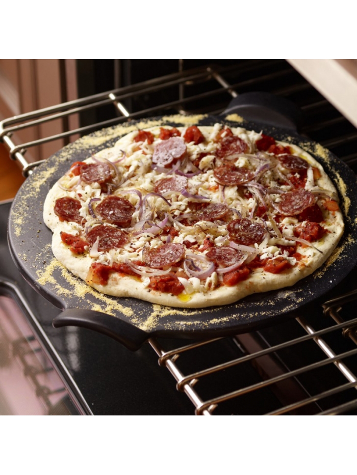 Pizza stone à fond lisse fusain Emile Henry